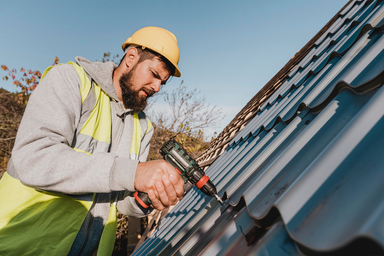 How to get insurance to pay for roof replacement